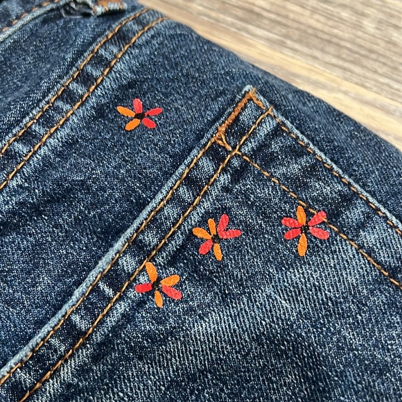 31" Waist!! NWOT Hand-Painted Butterfly Denim Jean Shorts Cutoffs by Free People - Picture 3 of 6